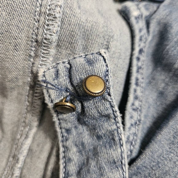 Anthropologie Pilcro Femme Boho Denim Jumpsuit Overalls Wide Leg Crop Sz 10 - Picture 10 of 13